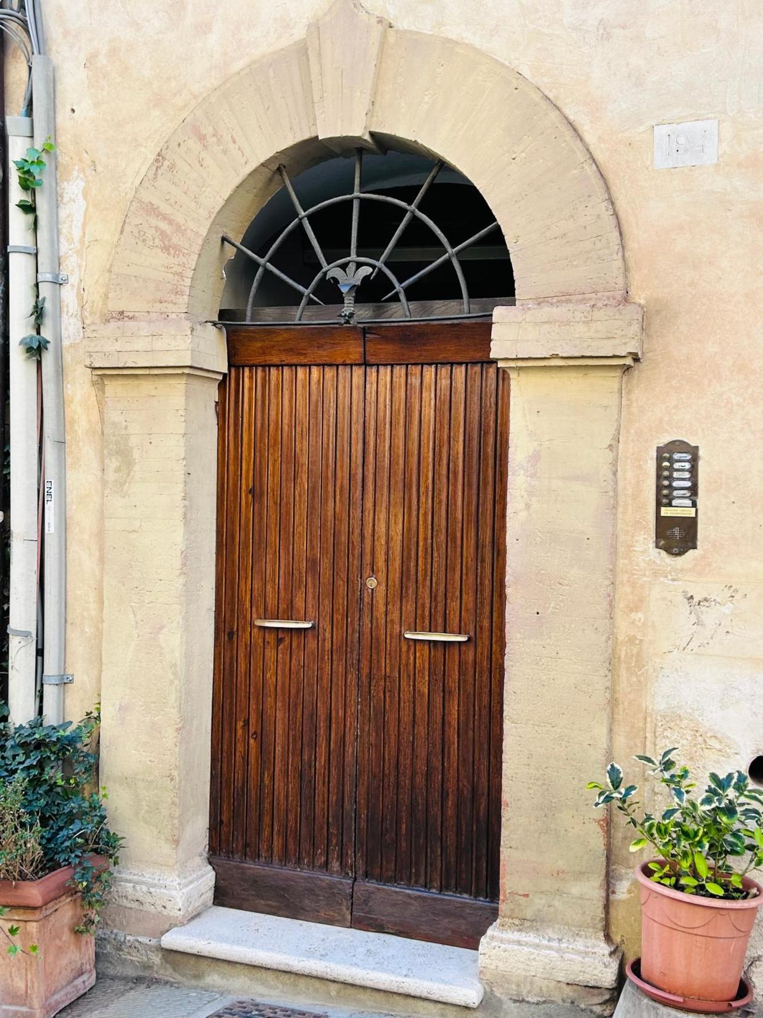 Alloggio Turistico Il Tempio Perugia Ngoại thất bức ảnh